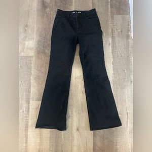 Women’s black old navy flare jeans, 8 long